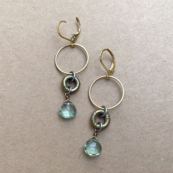 Handmade Sundance Charm Earring - Picture 4 of 5